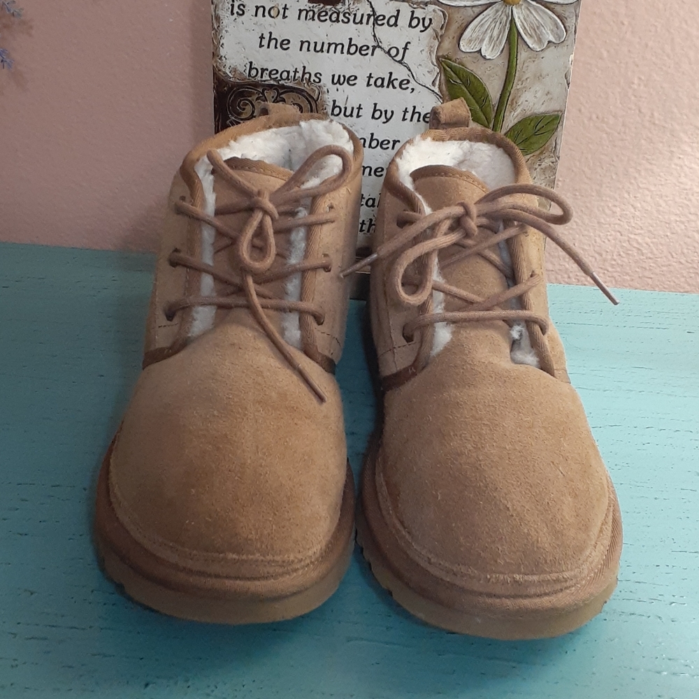 UGG BOOTS SZ 10 WOS